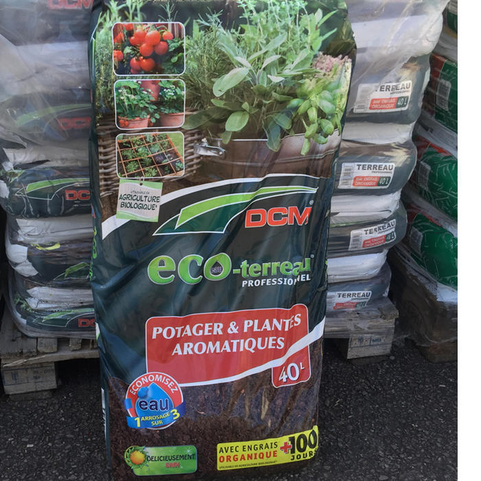 Plantes vertes et fleuries : Terreau Eco Potager avec engrais 40L